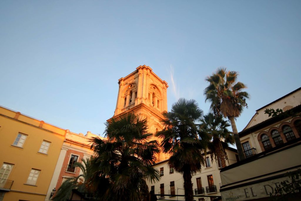 Lugares para disfrutar para disfrutar de Granada al aire libre