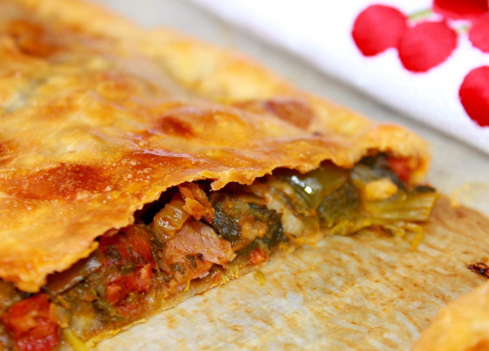 Empanada with meat and vegetable