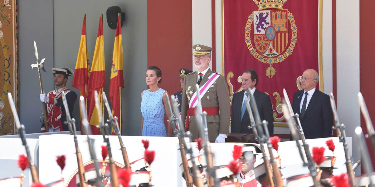 Los Reyes presidirán el Día de las Fuerzas Armadas en Granada